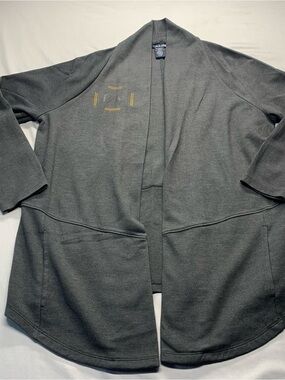 Devon & Jones Charcoal Gray Open Front Women’s Cardigan Jacket